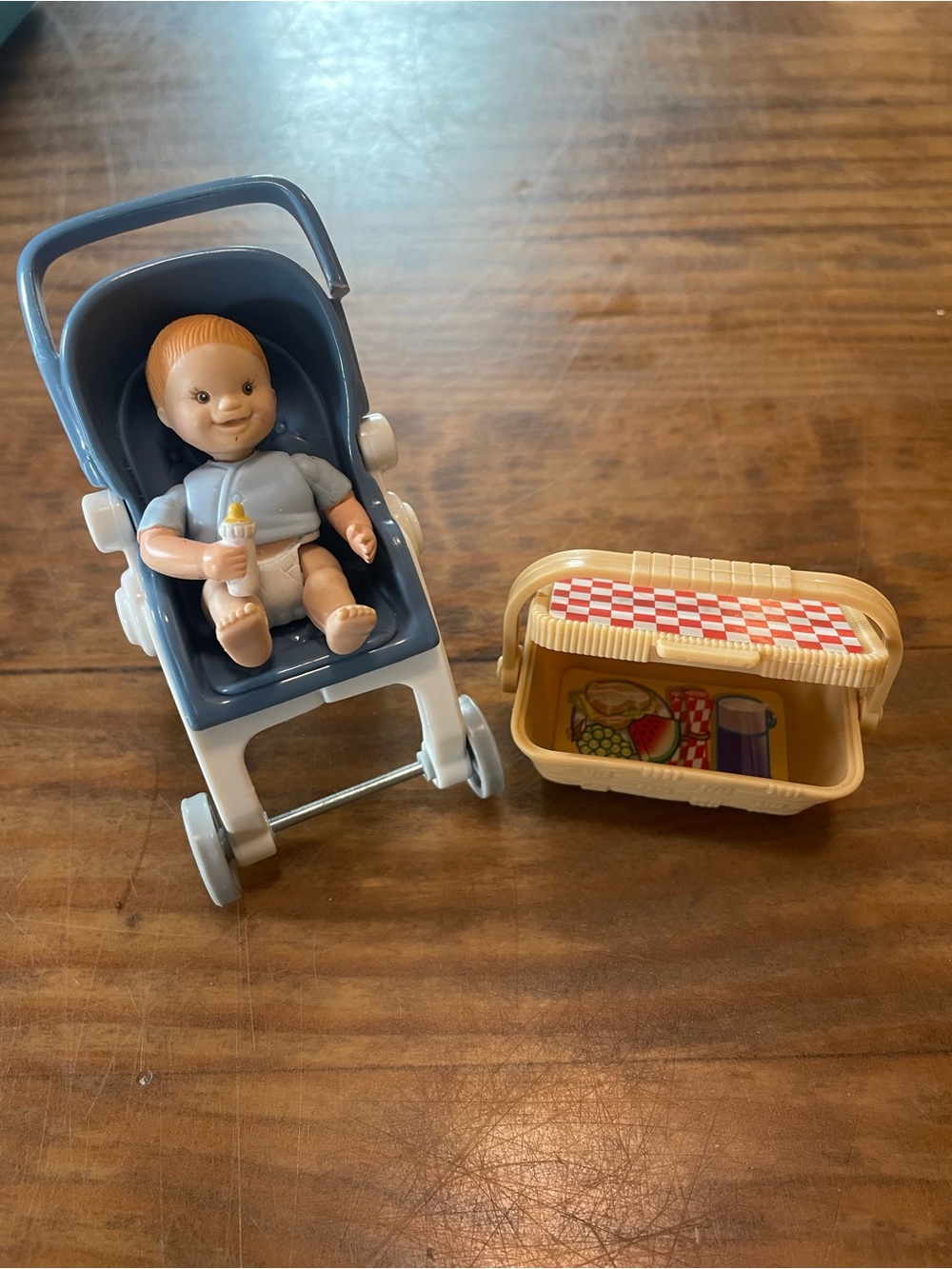 Vintage 98-99 Mattel FP Loving Family Mixed Lot Baby Stroller Basket dollhouse